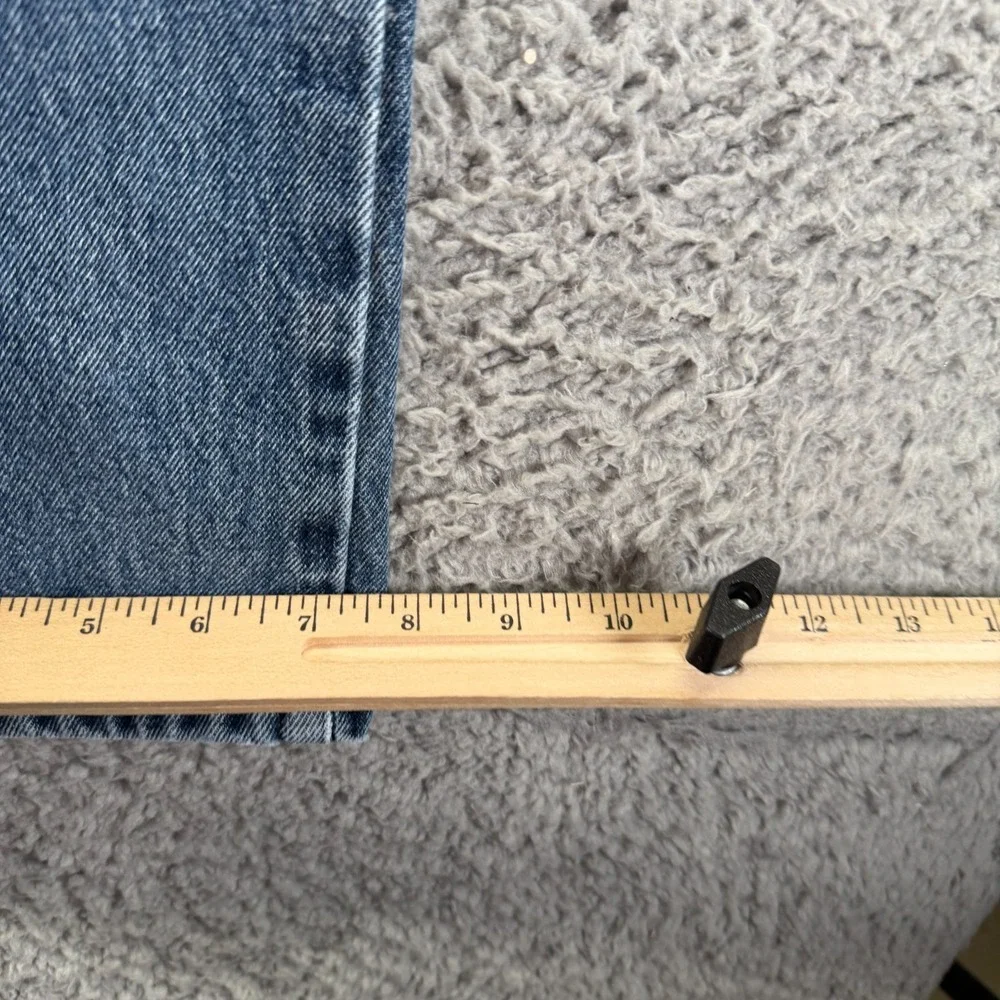 Levis before purchasing